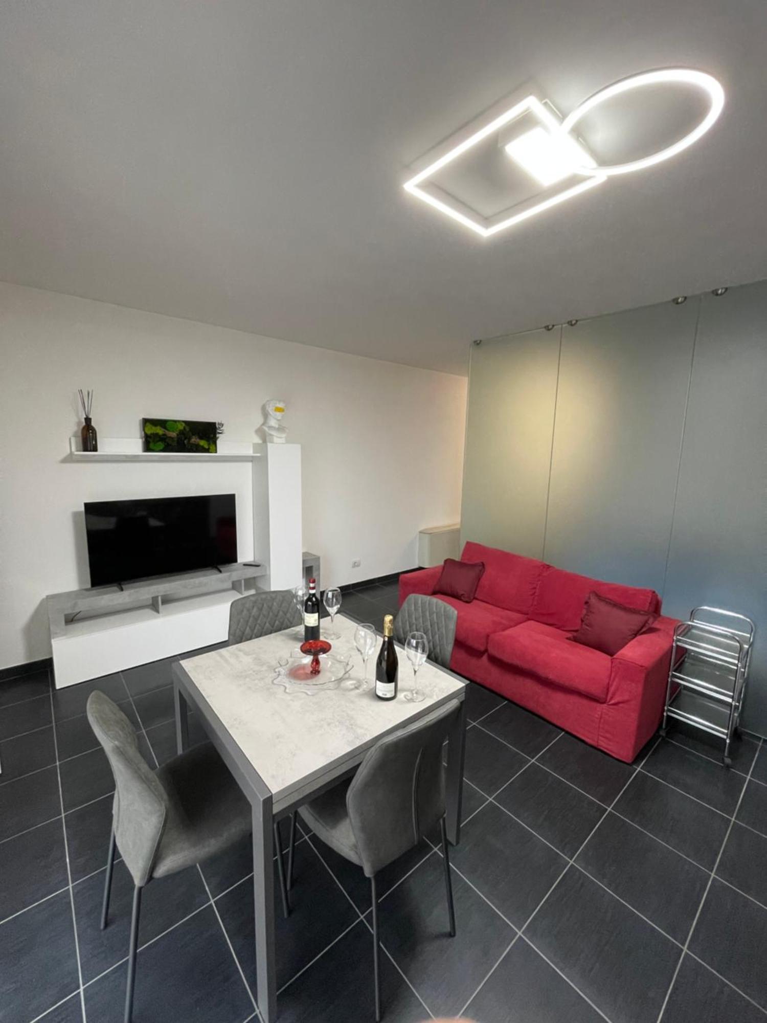Boutique11 Apartment เซียนา ภายนอก รูปภาพ