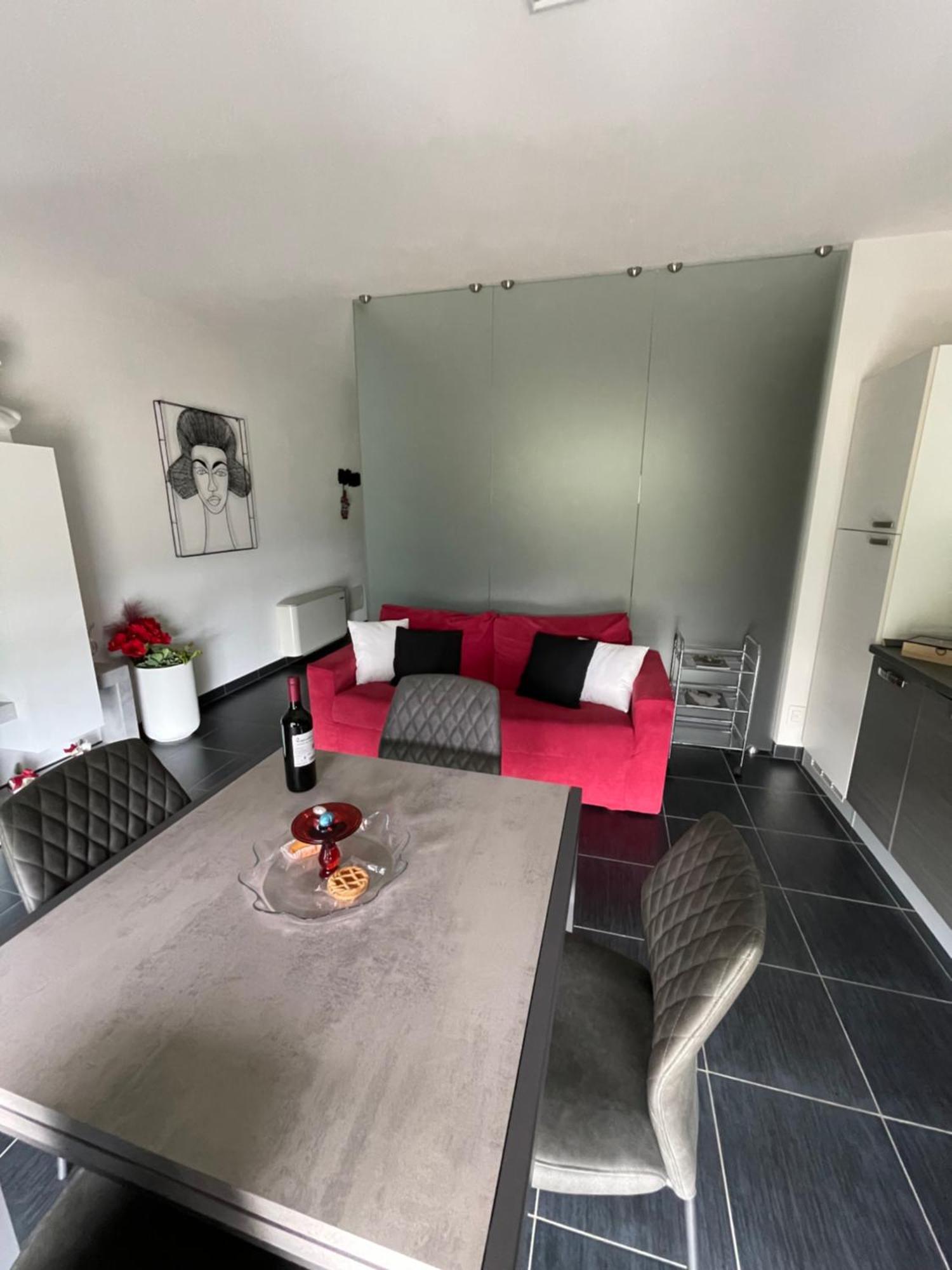 Boutique11 Apartment เซียนา ภายนอก รูปภาพ